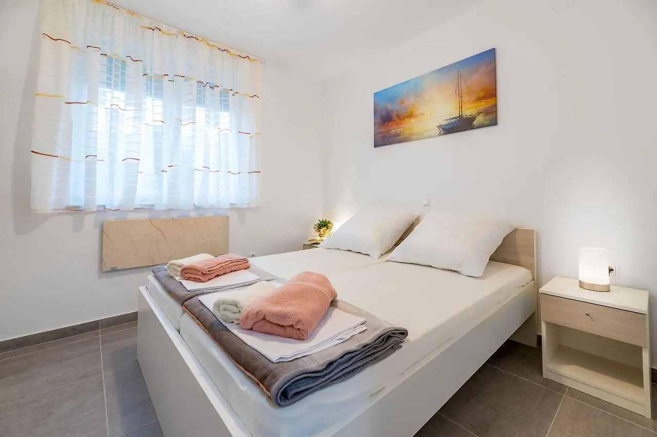 Moderne Ferienwohnung Mit Meerblick, Klima, Wifi Baska  Baska (Krk)