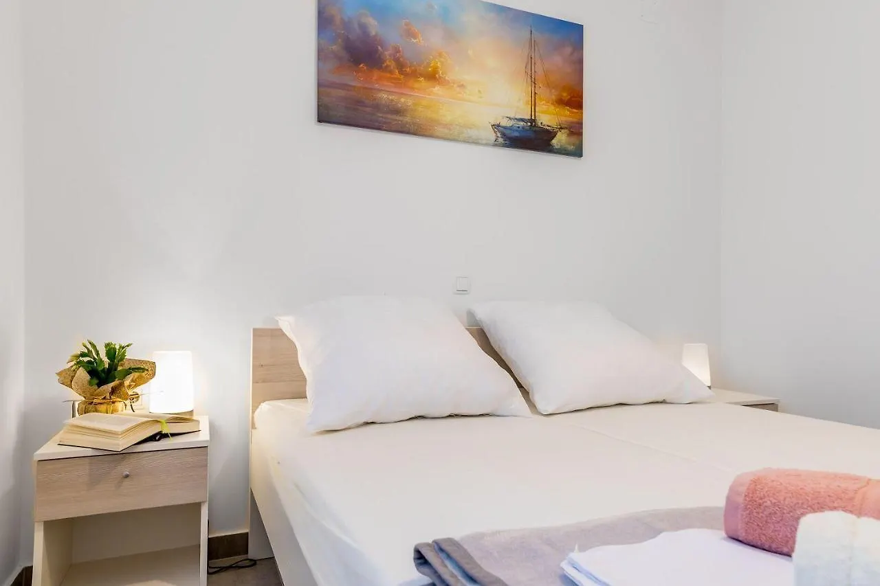Moderne Ferienwohnung Mit Meerblick, Klima, Wifi Baska  Apartment Baska (Krk)